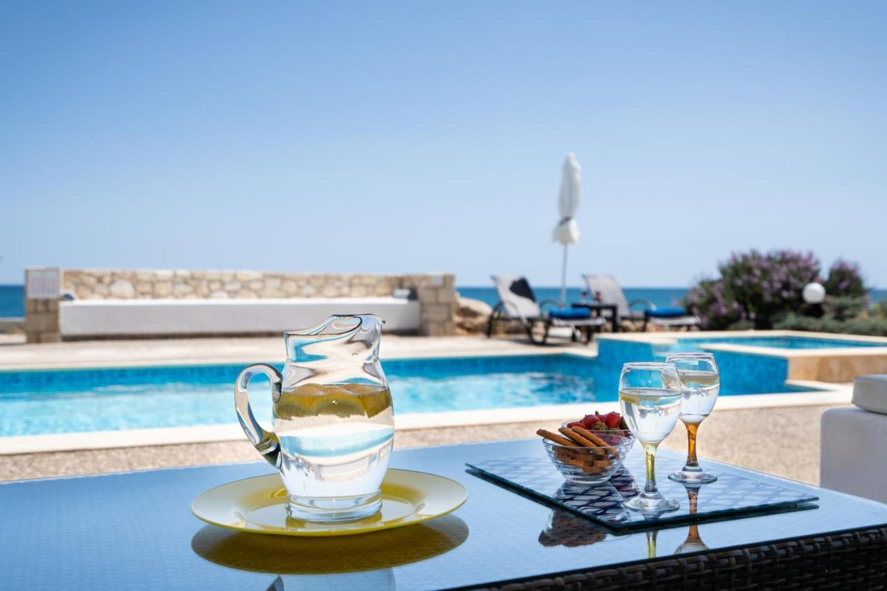 Beachfront Villa Turquoise With Private Pool, Bbq And Ping Pong Table Χανιά Εξωτερικό φωτογραφία